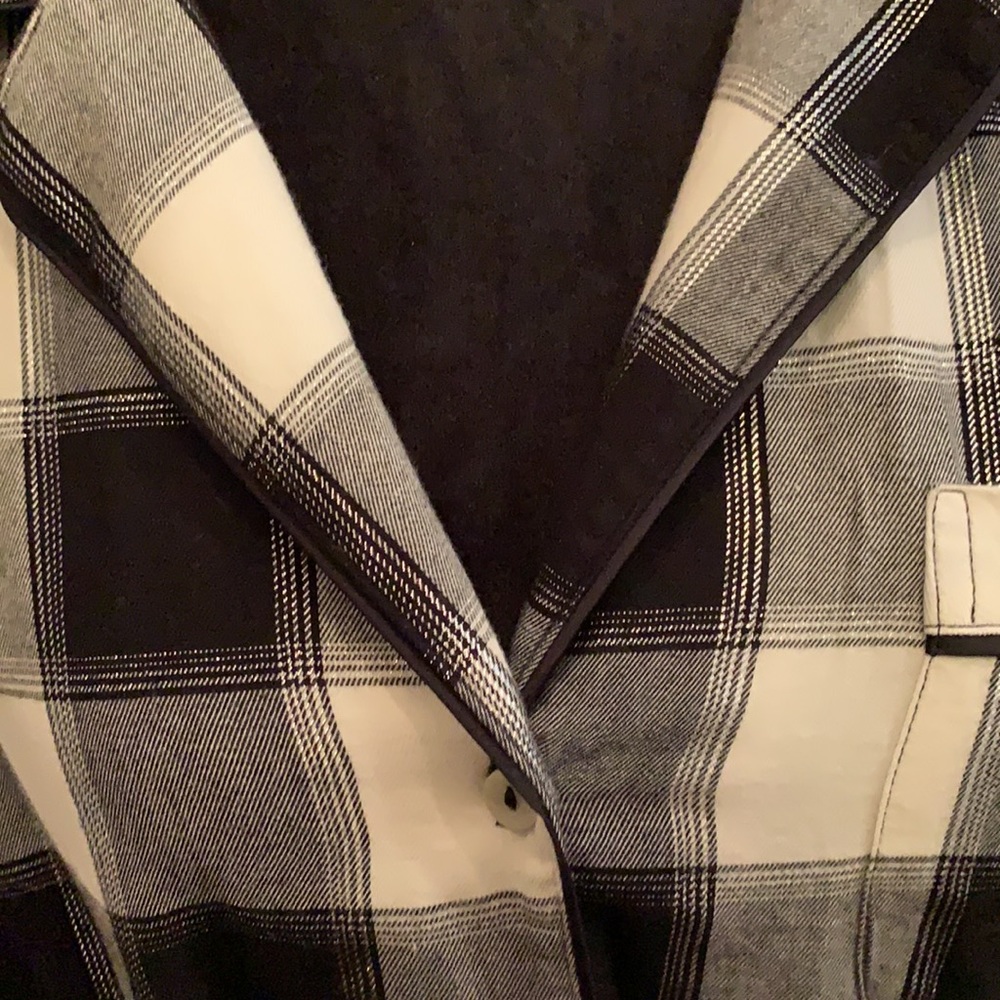 PERFECT Victoria’s Secret Medium Romper!  NWT - Picture 2 of 6